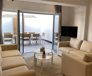 Spaziosa casa con appartamenti in vendita a Medolino in Croazia