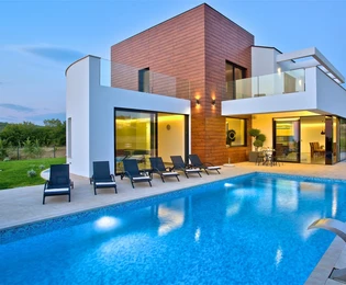 Exkluzív modern villa Porečben