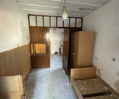 Продается каменный дом в самом центре Стоуна в Хорватии.