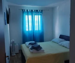 Trogir, möblierte 2-Zimmer-Wohnung 76m² mit Meerblick, 120m vom Strand entfernt!