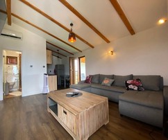 Belle maison avec piscine disponible à Rovanjska en Croatie