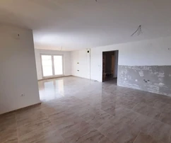 ATRATÍVNY APARTMÁN S VÝHĽADOM NA MORE, 500 M OD PLÁŽE!