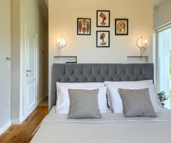 Modern villa medencével Višnjanban eladó Horvátországban