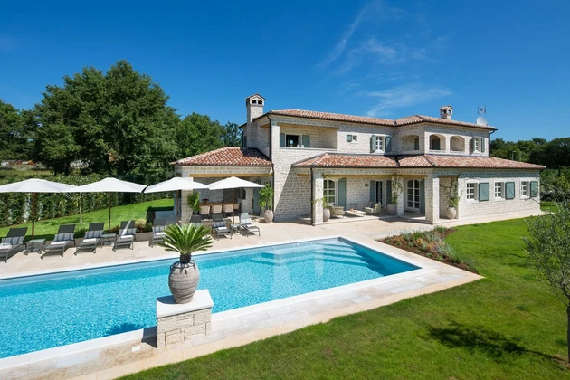 Kanfanar, Istrien: Opulente villa mit pool und sporteinrichtungen
