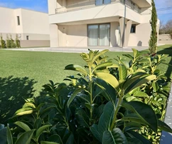 Krk et environs - Maison individuelle meublée avec piscine !