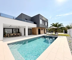 Pula, Veli Vrh - Wunderschöne moderne Familienvilla mit beheiztem Pool, Fitnessraum, Sauna und Konoba