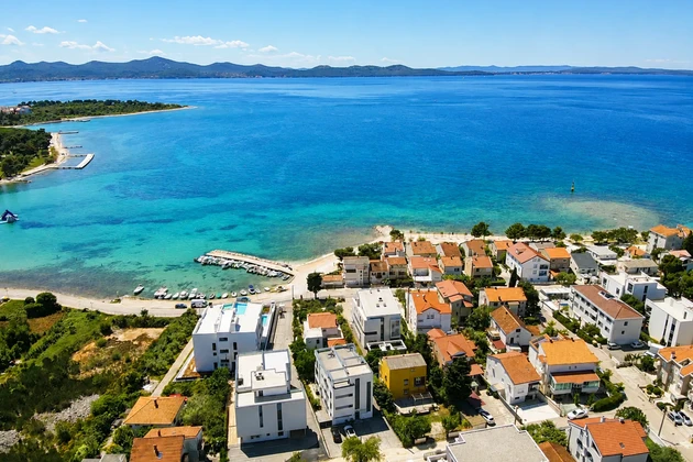 Horvátország - Dalmácia - Zadar | Modern lakás tetőterasszal, 50 m-re a tengertől