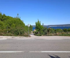 Telek eladó Radjevinben - ideális befektetés, 300 m-re a strandtól