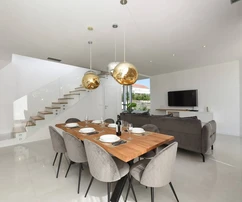 Moderne Villa mit Pool in Sukošan zu verkaufen in Kroatien