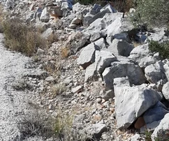 Drvenik Veli, építési telek 977 m2, 270 m-re a tengertől