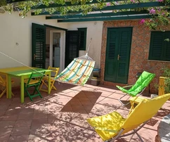 Casa independiente en venta justo en la orilla del mar en Hvar, Croacia