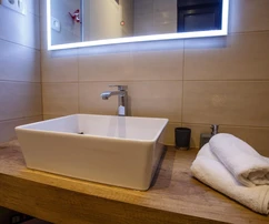 Villa de lujo en venta en Kaštela con vistas al mar en Croacia