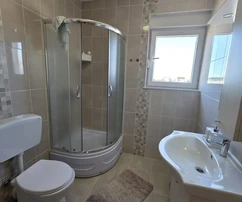 Dom apartamentowy na sprzedaż Ražanac