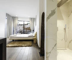 Seafront villa for sale in Dubrovnik in Croatia