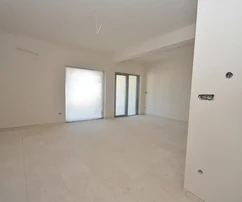 Vodice - Luxuswohnung S1 im Erdgeschoss mit Garten und Meerblick