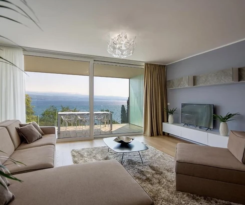 Luxusný byt na predaj v Opatiji blízko mora v Chorvátsku