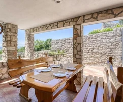 Crikvenica, maison en pierre avec vue panoramique sur la mer