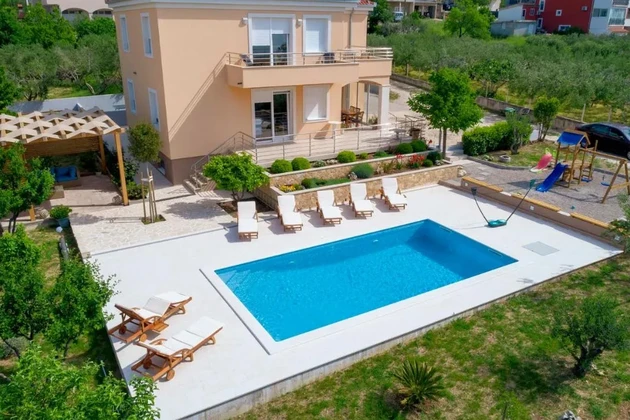 Maison avec vue sur la mer à Kaštel Sućurac