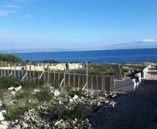 Шолта, Нечуям, участок под застройку 500 м2, 80 м от моря и пляжа