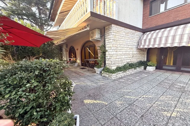 Appartement meublé avec jardin, dans un endroit calme !
