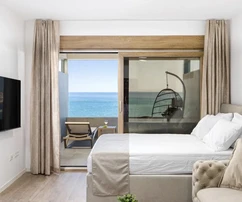 Pag, Povljana, 1ère ligne face à la mer, studio meublé, 45,93 m²