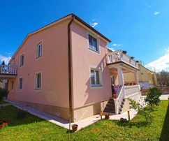 Fažana, Istrie – Apartmánový dům blízko pláže