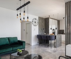 Lussuosa villa sul mare con piscina a Trogir in vendita