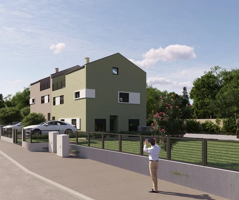 Poreč – Incantevole casa bifamiliare con piscina