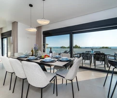 Villa avec piscine à vendre à Jasenice en Croatie