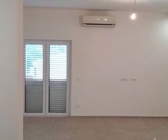 Encantadora casa en Čiovo con piscina cerca de la playa