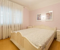 Home for sale in Veruda Porat Pula just steps from the sea in Croatia