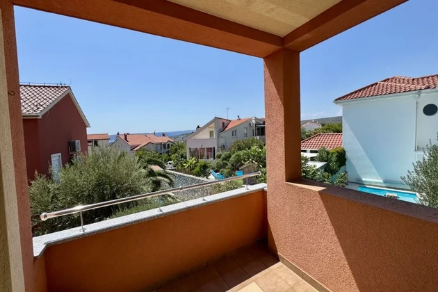 Duplex apartment with sea view, in a quiet location!